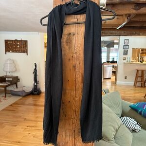 Elegant Cashmere Pashmina Black Scarf